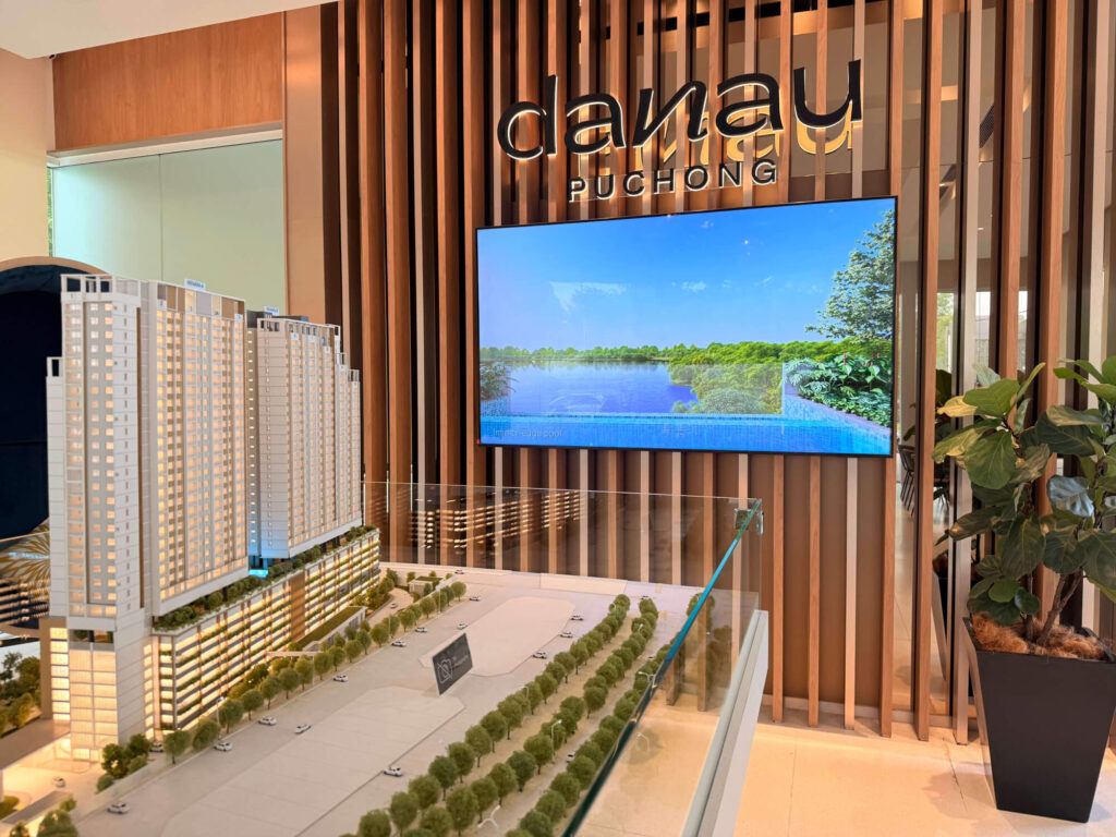 Danau Puchong - showroom 01