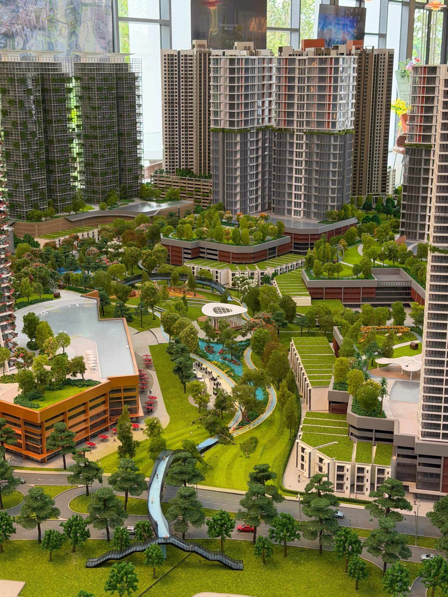 Sales Gallery View 07