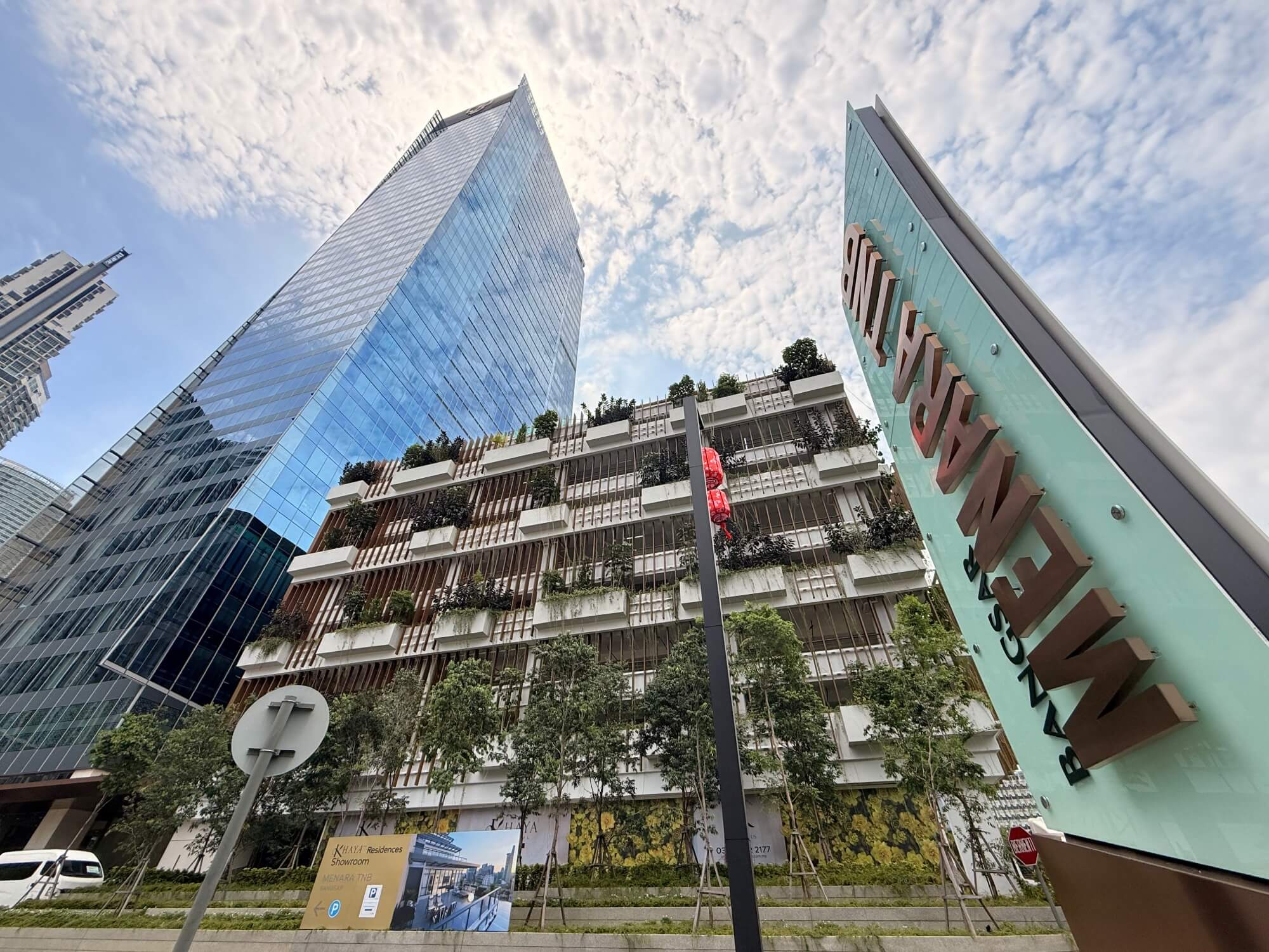 Ruang kehidupan mewah mewakili Khaya Residences Bangsar