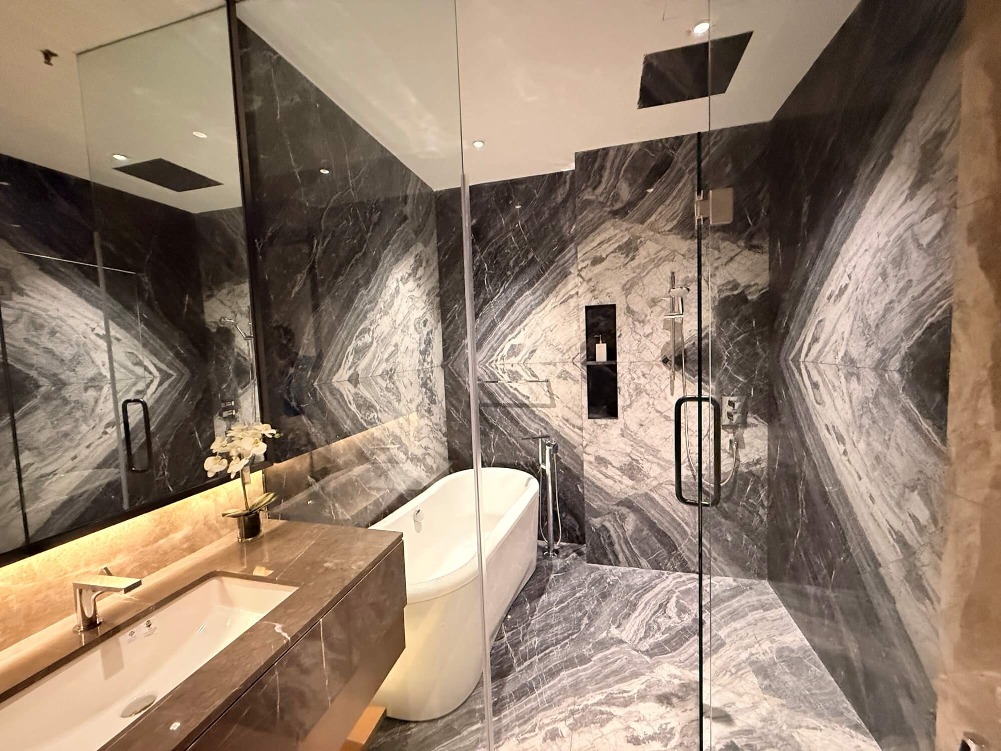 Orion Residence Showroom 07