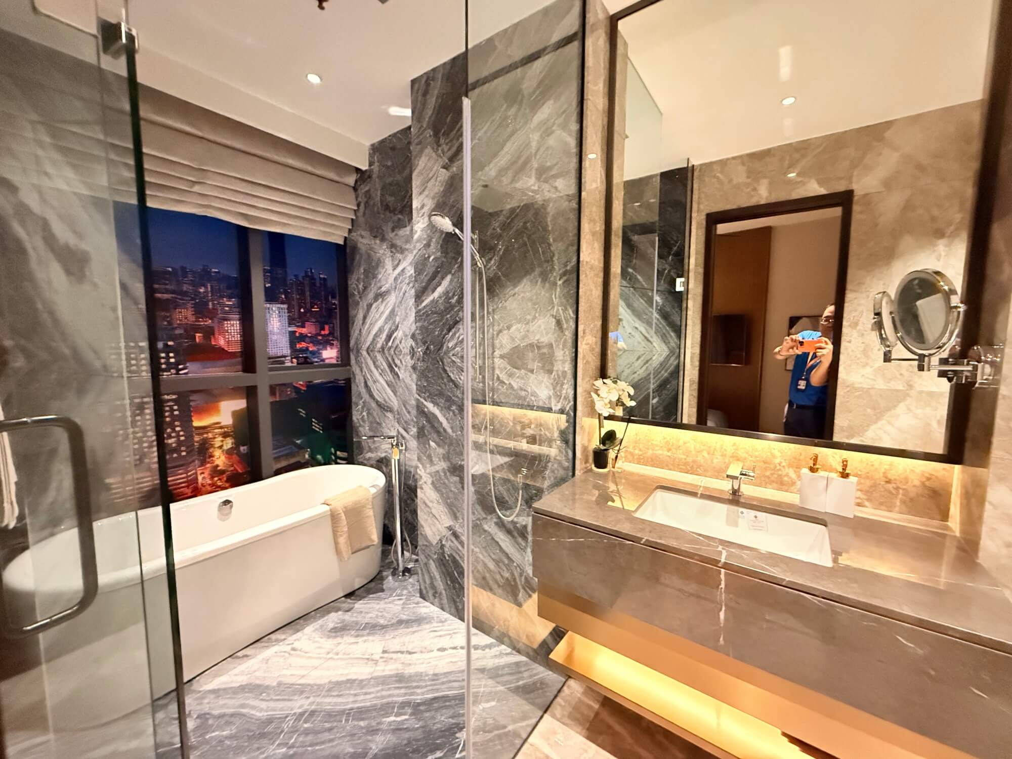 Orion Residence Showroom 08