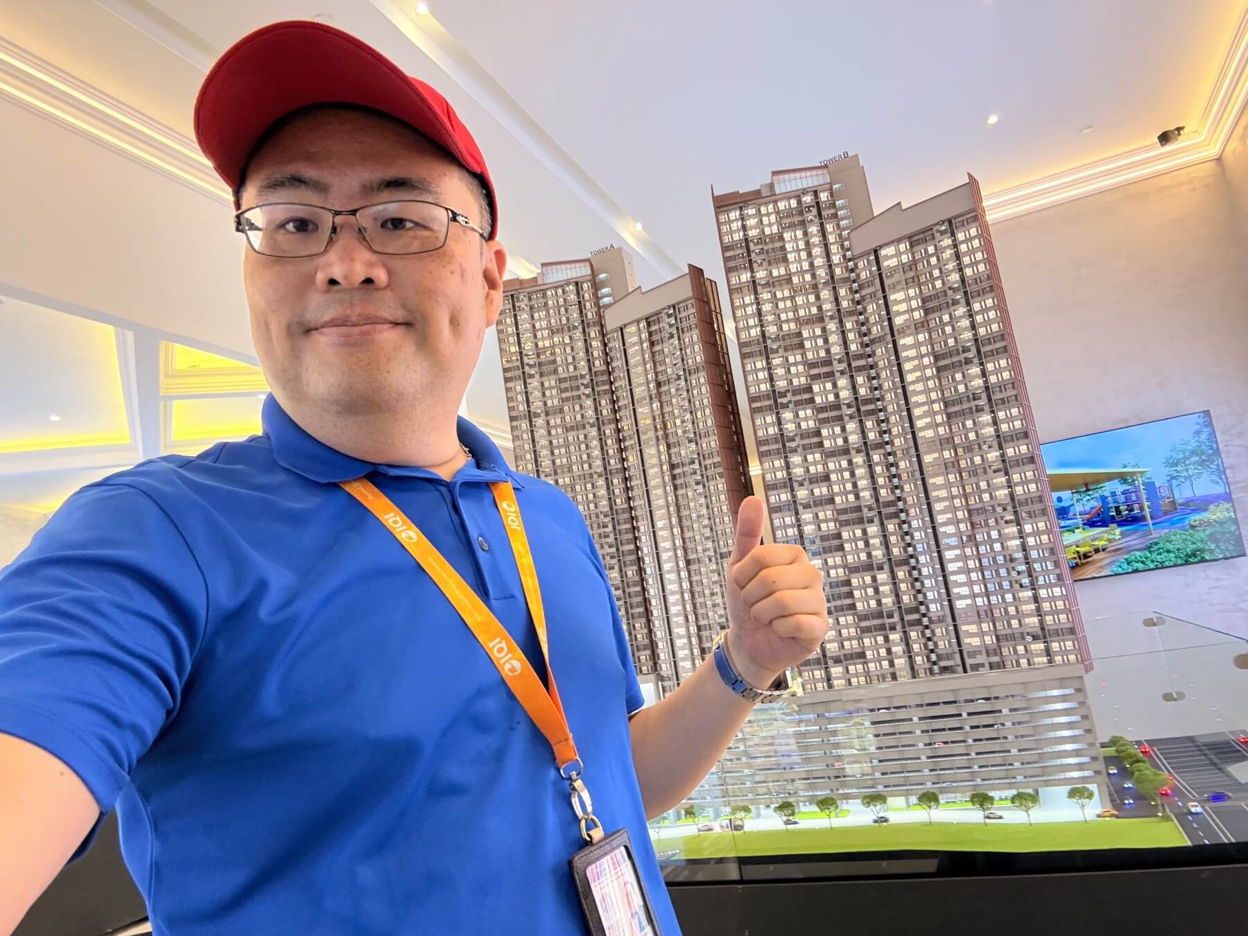 Eric Lau at Queenswoodz Sales Gallery