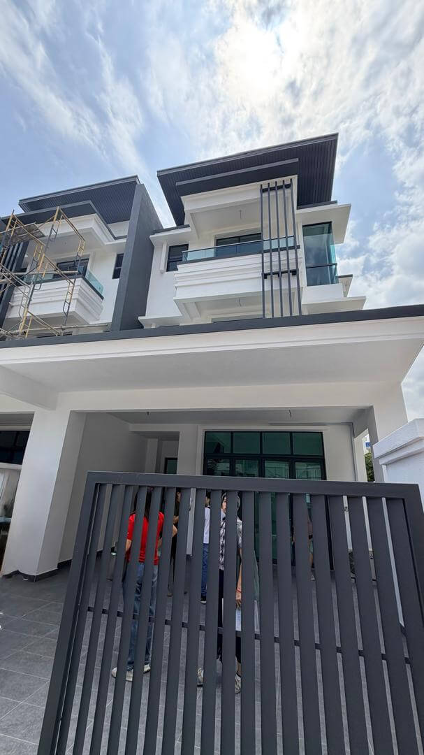 Actual Site Unit Front